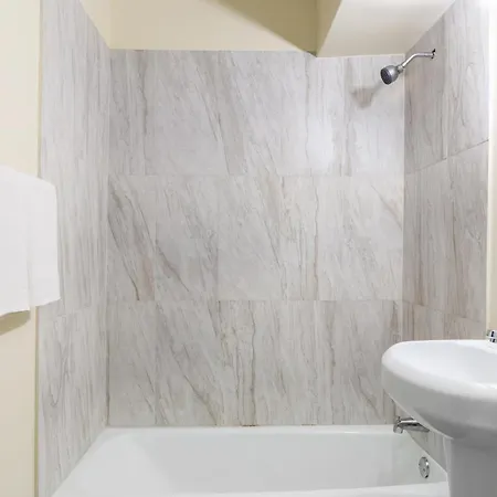 Best Motel By Oyo Chicago I-90