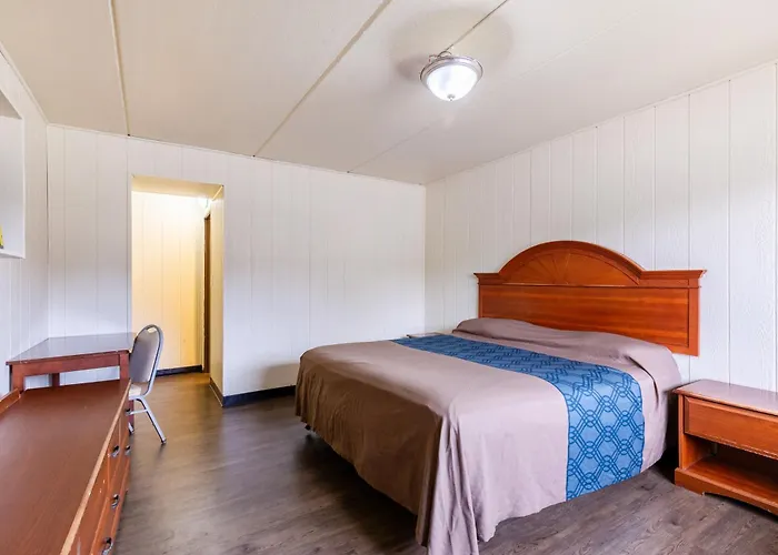 By Oyo I-90 Motel
